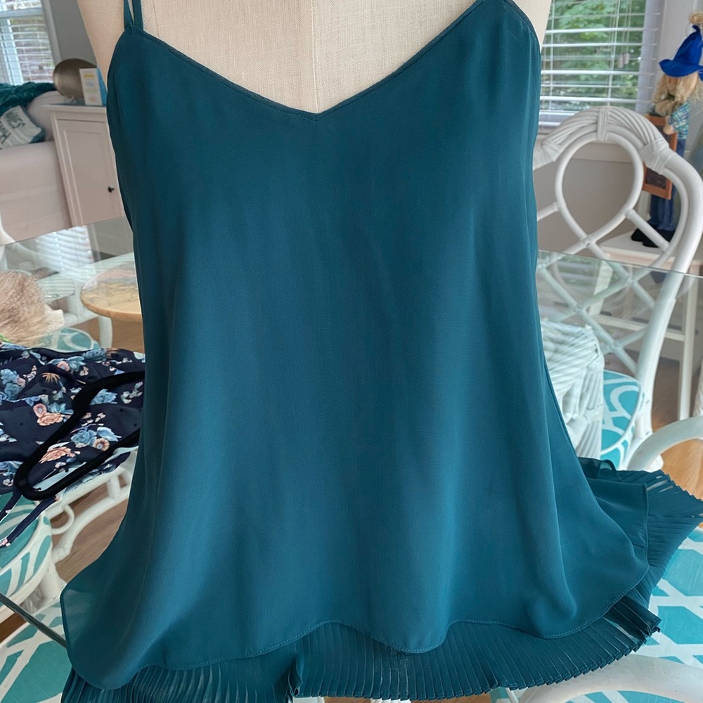 Beautiful green tank